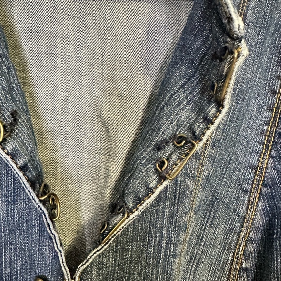 Faded Glory Jean Jacket with Stud and hook and bar closures Band Boho Glam Biker - Picture 3 of 7